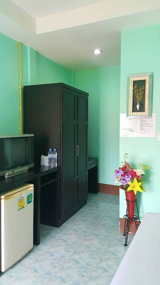 Hotel Lanta L.d. Beach Bungalows