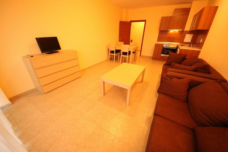 Menada Karolina Apartments