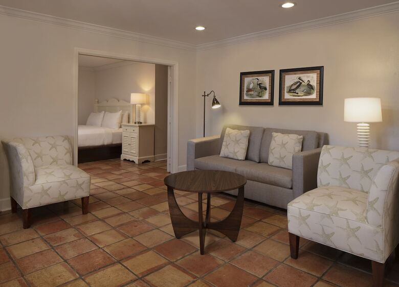 Hotel Sanibel Island Beach Resort