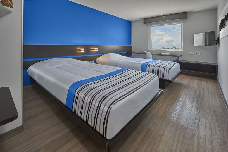 Hotel City Express Junior Merida Altabrisa