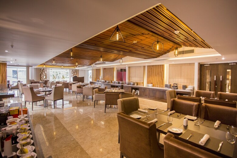 Hotel Golden Tulip - The Grandmark Dhaka