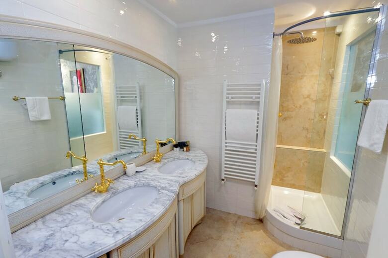 Hotel Domus Monam� Luxury Suites