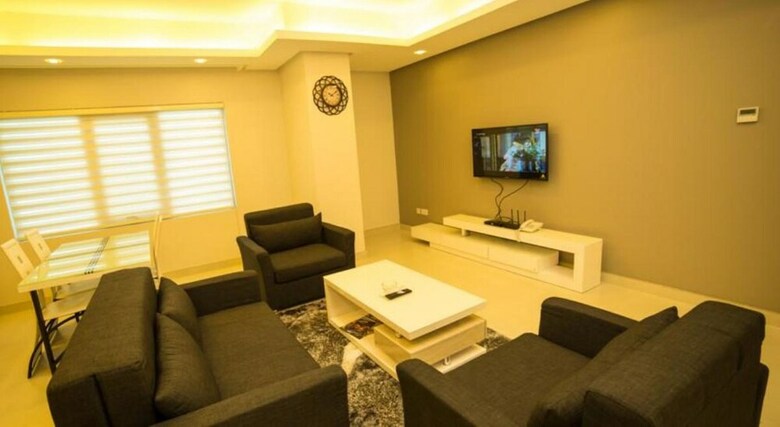 Aparthotel Golden Rose Luxury Suites