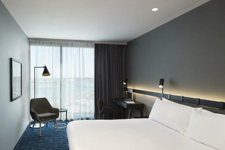 Hotel Four Points By Sheraton Melbourne Docklands