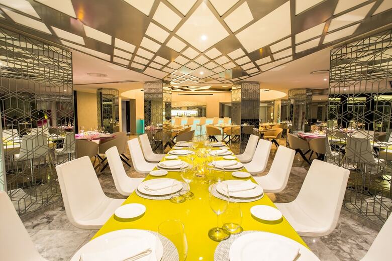 Hotel Temptation Cancun Resort  - All Inclusive- Adults Only