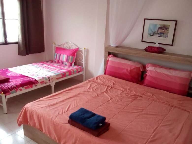 Hotel Baan Talay 51
