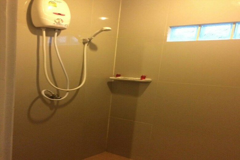 Hotel Baan Talay 51