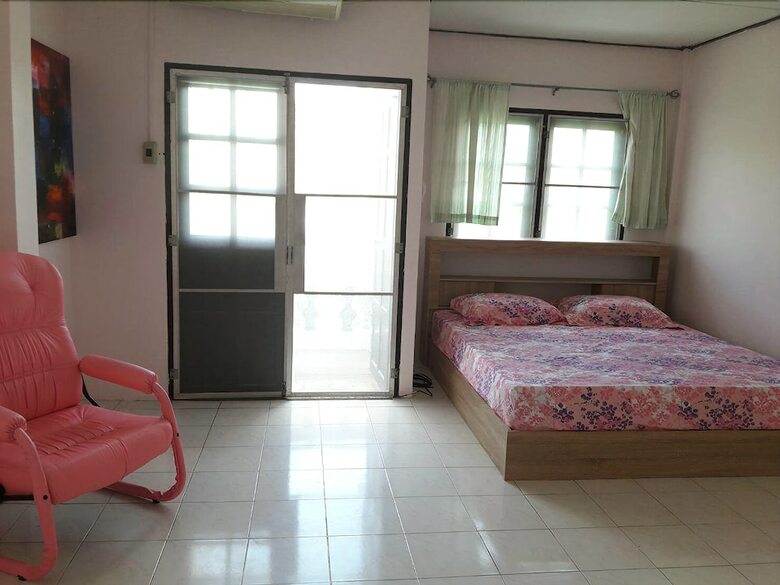 Hotel Baan Talay 51