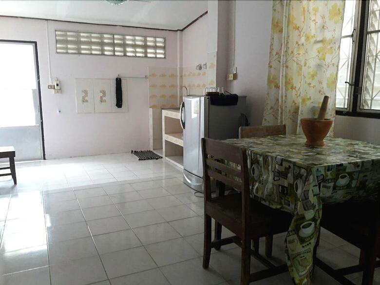 Hotel Baan Talay 51