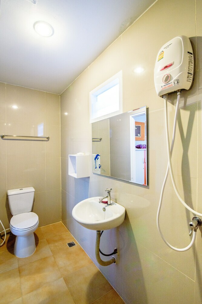 Hotel Baan Talay 51