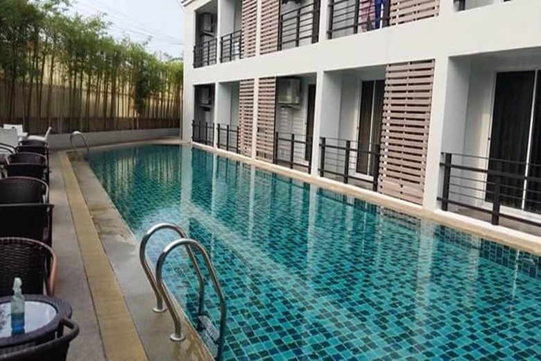 Hotel Retreat By The Tree Pattaya
