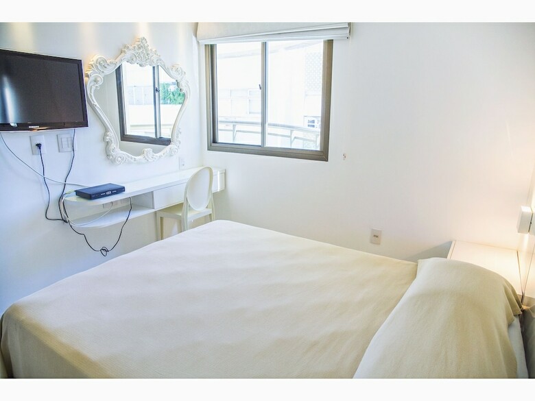 Aparthotel Jump In Bed Ipanema 17