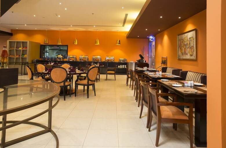 Pearl City Suites By Gemstones