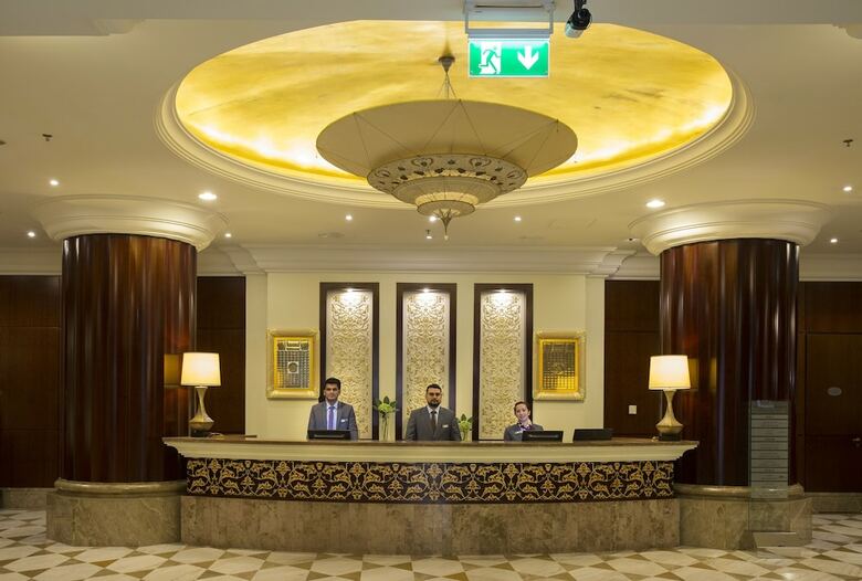 Pearl City Suites By Gemstones