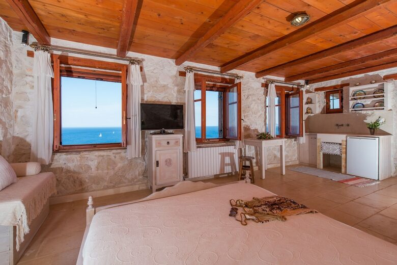 Blue Caves Villas