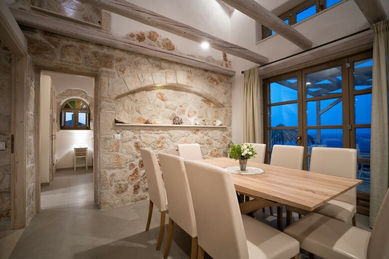 Blue Caves Villas