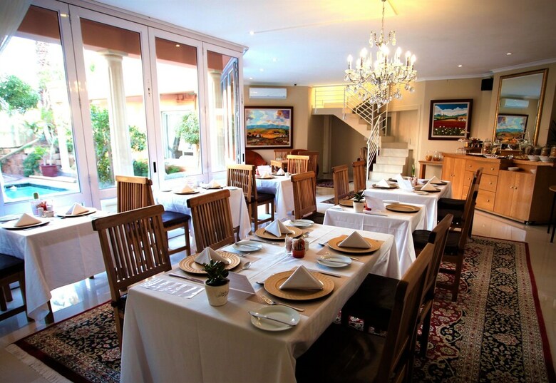 Cinnamon House Bed And Breakfast