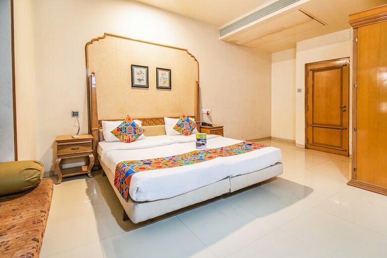 Fabhotel Rajwada Baner