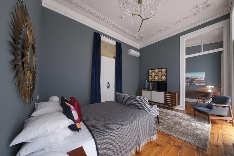 Hotel Cheese & Wine Suites