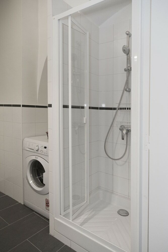 Saint-germain Des Pr�s Apartment 2