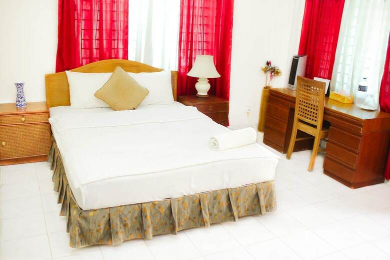 Hotel White House Guest House