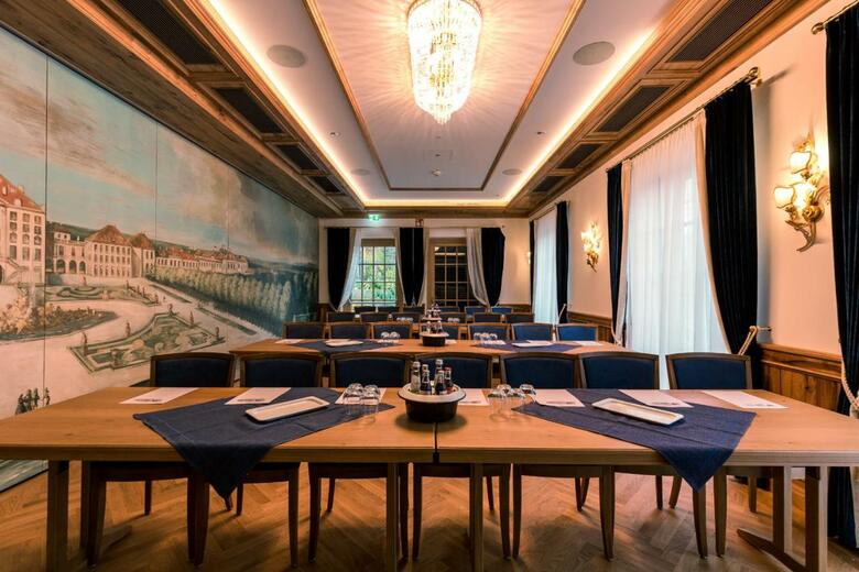 Hotel & Gastst�tte Zum Erdinger Wei�br�u