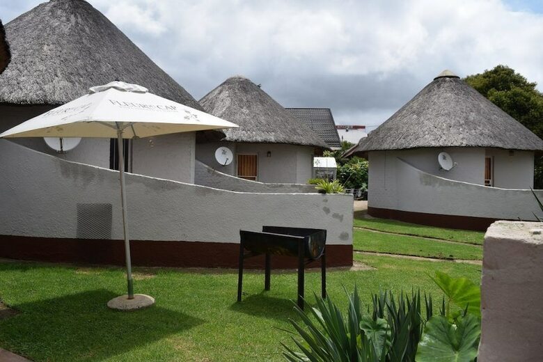 Hostal Sheris Lodge And Backpackers