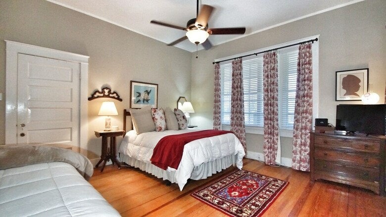 Hotel Gardensong B&B