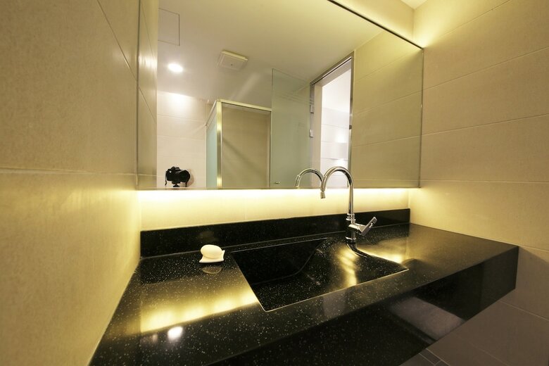Premium Ava Hotel Sasang