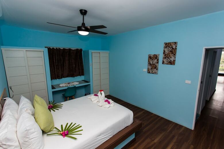 Aparthotel Blue West Villas