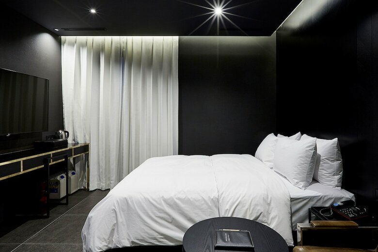 Hotel The Artist Yeoksam