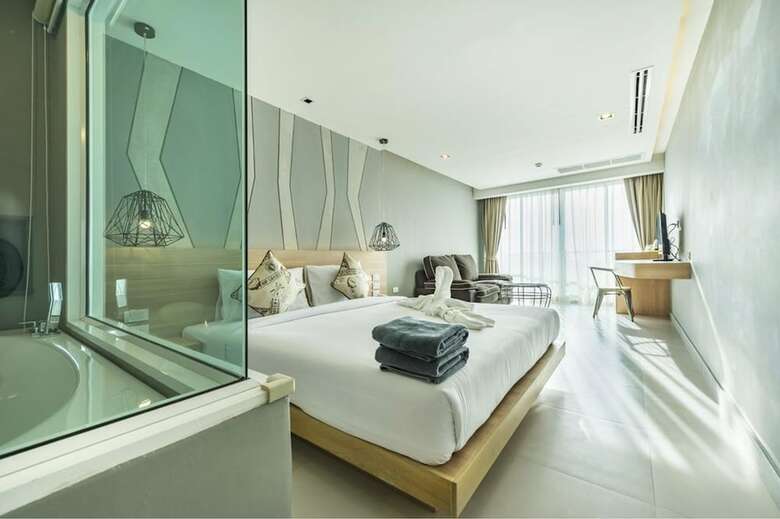 Ratana Patong Beach Hotel By Shanaya