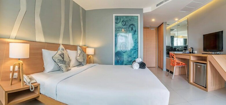 Ratana Patong Beach Hotel By Shanaya