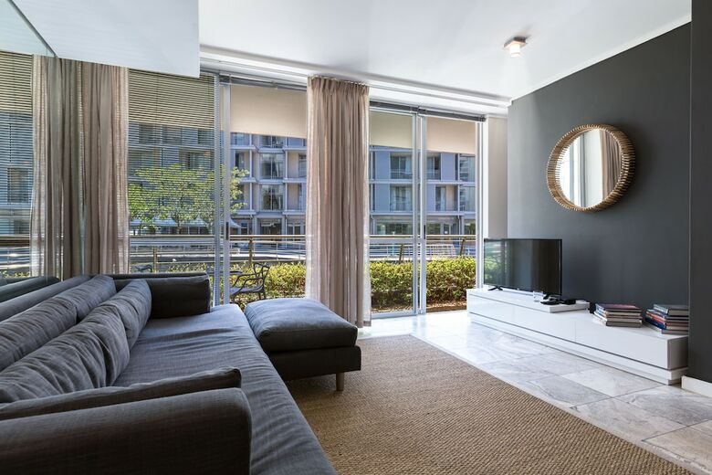 Apartamentos Harbour Bridge Suites 001