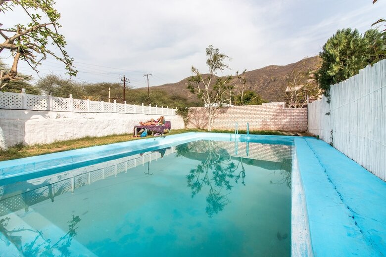 Hotel Backpacker Panda - Chand Palace