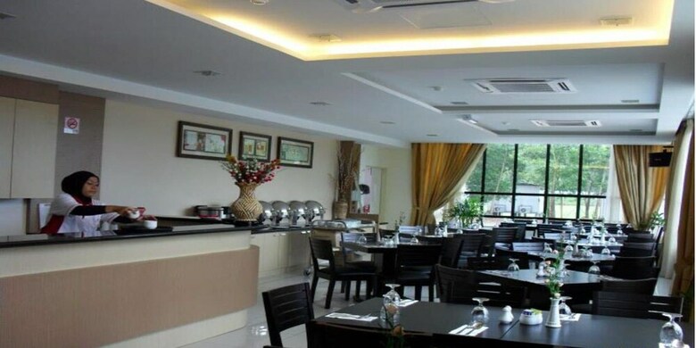 Sutera Hotel
