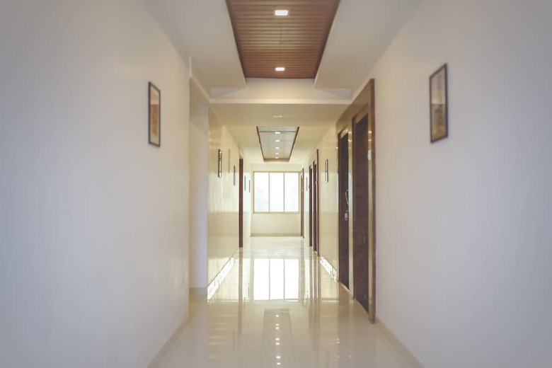Hotel White House Beach Resort