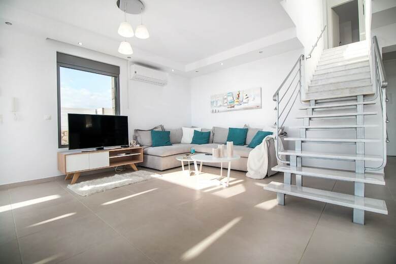 Francis & Gregorys Luxury Villas