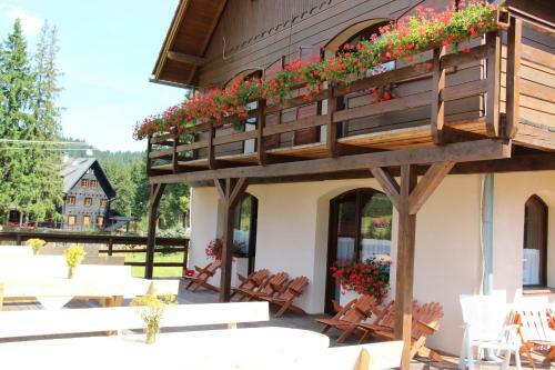 Hostal Penzi�n ?adov�