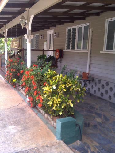 Hostal Hillcrest Guest House
