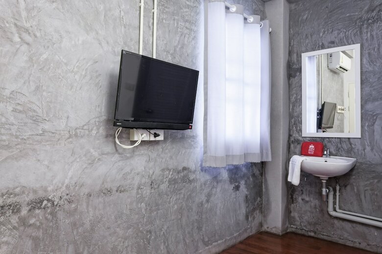 Hostal Zen Rooms Yaowarat Road Phuket - Hostel