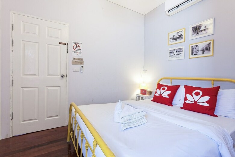 Hostal Zen Rooms Yaowarat Road Phuket - Hostel