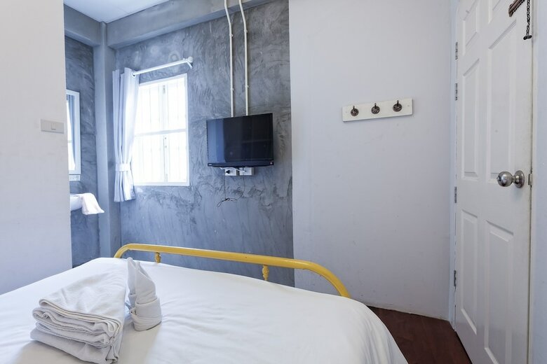 Hostal Zen Rooms Yaowarat Road Phuket - Hostel