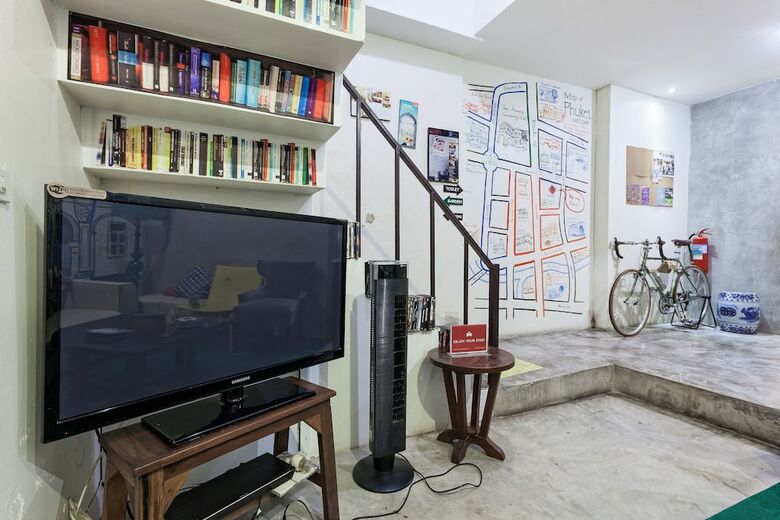 Hostal Zen Rooms Yaowarat Road Phuket - Hostel
