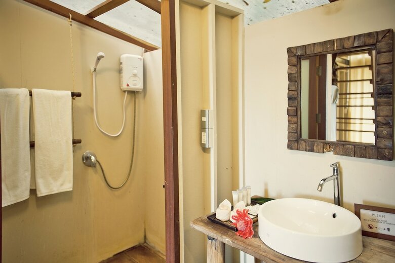 Hotel Away Koh Kood Resort