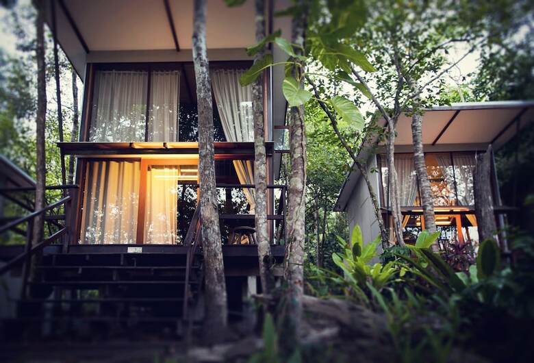 Hotel Away Koh Kood Resort