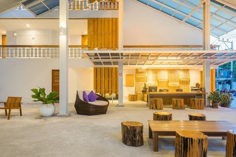 Hotel White Sand Samui Resort
