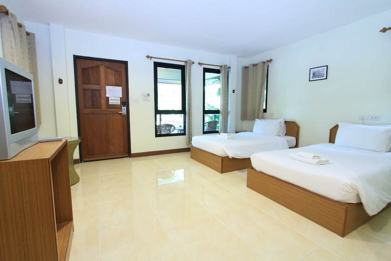 Hotel Baantip Suantong Resort