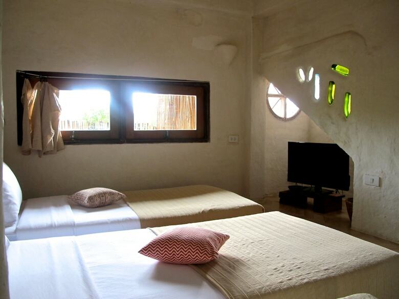 Hotel Pranberry Earth