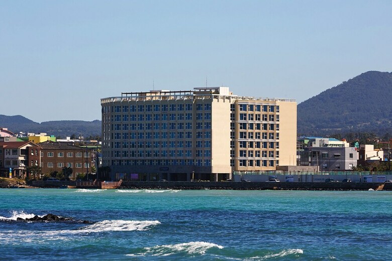 The Artstay Jeju Hamdeok - Hotel